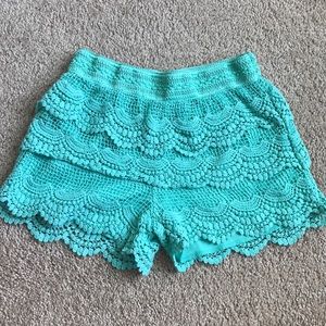 Girl size lace shorts